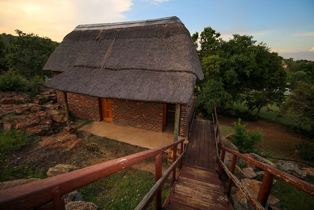 Thatched unit and deck